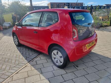 VOLKSWAGEN UP 1.0 Take up!